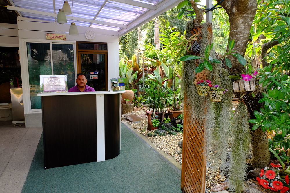 נאן Baan Issara Boutique Hotel מראה חיצוני תמונה