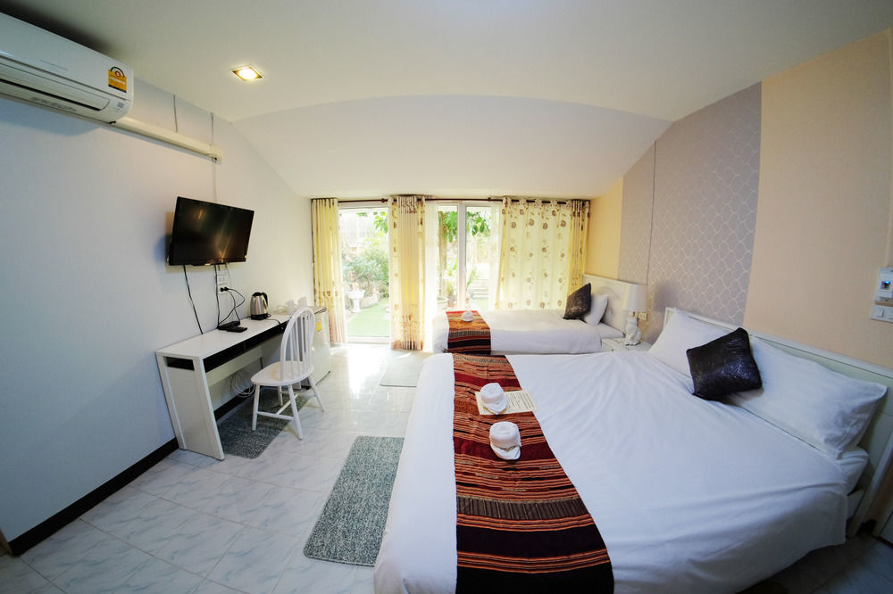 נאן Baan Issara Boutique Hotel מראה חיצוני תמונה